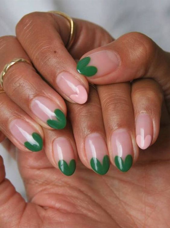 Trending February nails, February nail ideas, and February nail designs to try