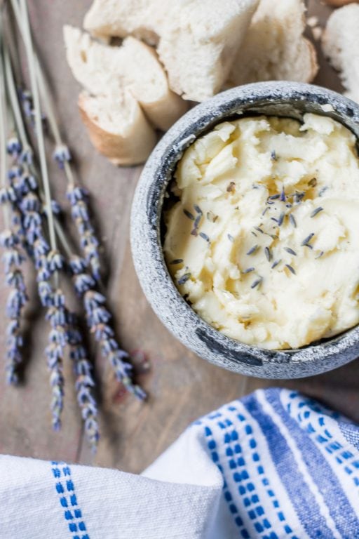 How to make lavender butter // honey butter // honey lavender butter