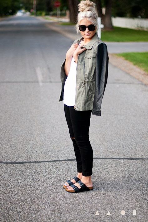 Black birkenstock outlet outfit