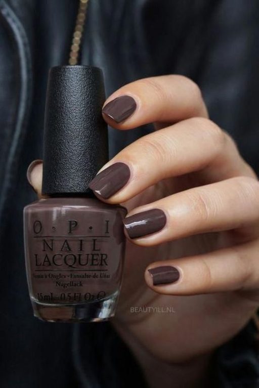 Top fall nails | fall nail ideas | fall nail designs | autumn nails | September and October nails