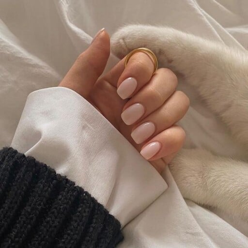 The prettiest winter nails, winter nail ideas, and winter nail designs