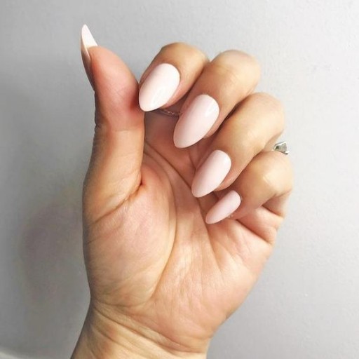 Pink nails examples, the trendiest pink nail colors to use: Almond-Shaped Pale Link