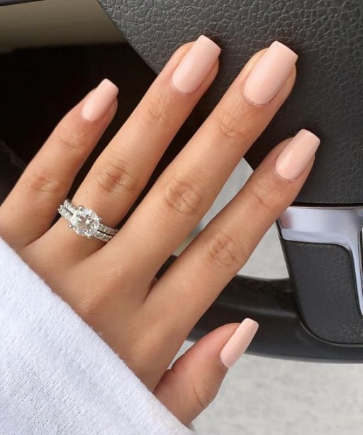 Pink nails examples, the trendiest pink nail colors to use: Square Nude Pink