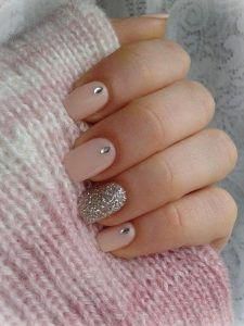 Pink nails examples, the trendiest pink nail colors to use: Pink With Silver Sparkles