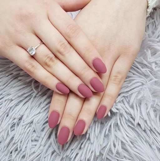 Pink nails examples, the trendiest pink nail colors to use: Pink Red Nails