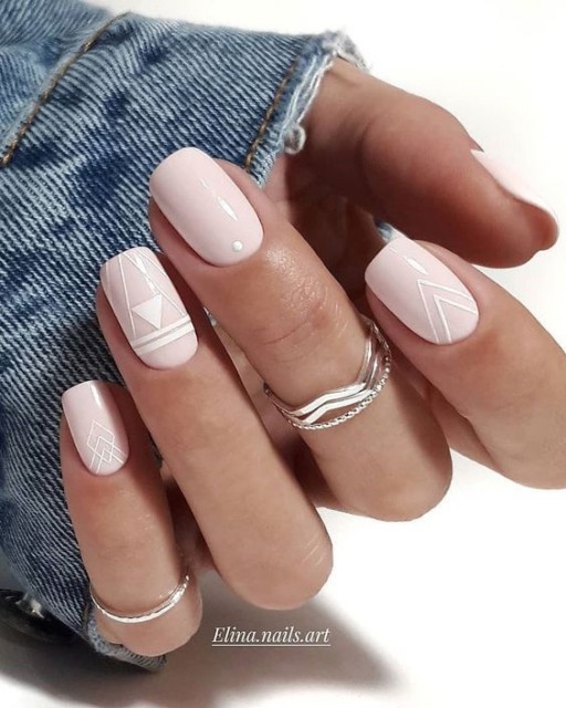 Pink nails examples, the trendiest pink nail colors to use: Geometric Pink Design
