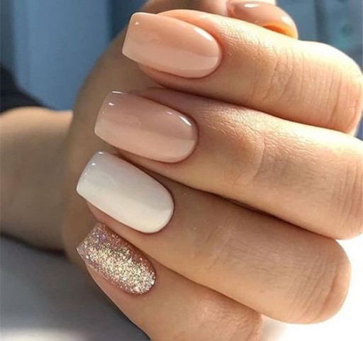 Pink nails examples, the trendiest pink nail colors to use: Nude, White, & Sparkle