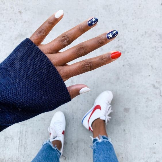 4th of July nails | red, white, and blue nails