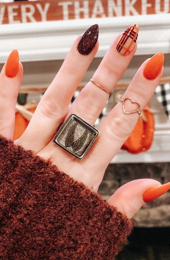 The 101+ Prettiest Fall Nails Of 2023 Trending Fall Nail Designs