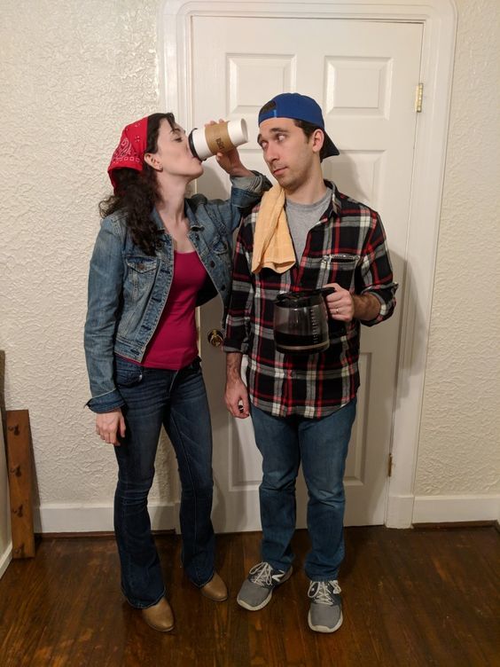 50+ Couples Halloween Costumes That Are Hot In 2023