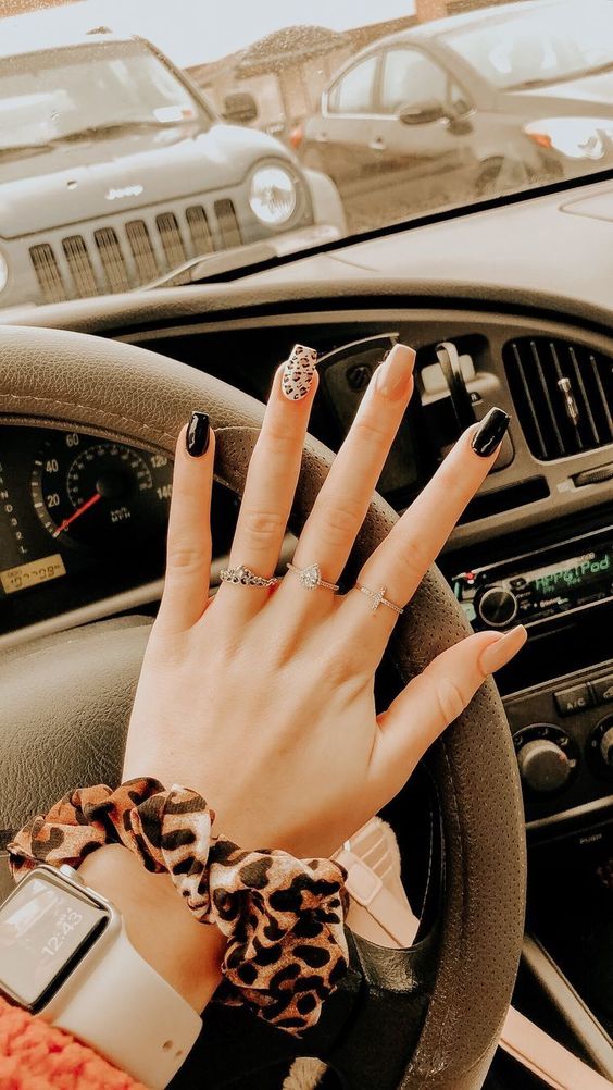 The best Halloween nails designs to try this year