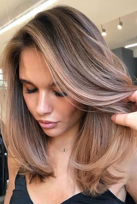 Top summer hair colors of the year. Check out this summer hair and summer hair colors to stay on trend!