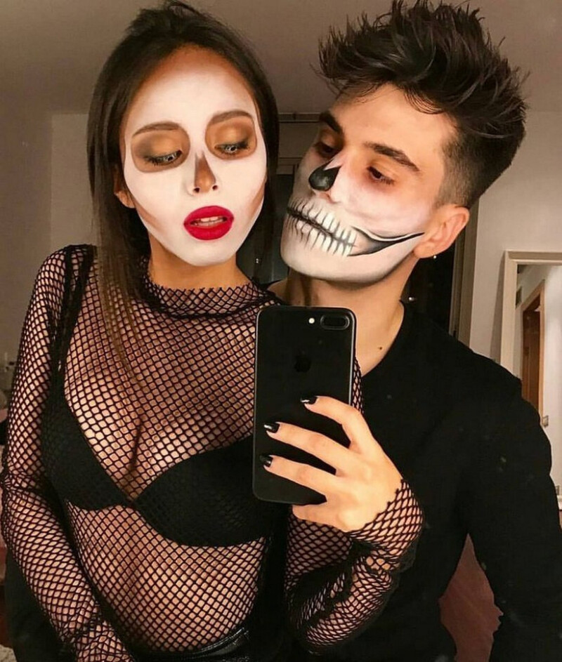 hottest halloween costumes for couples