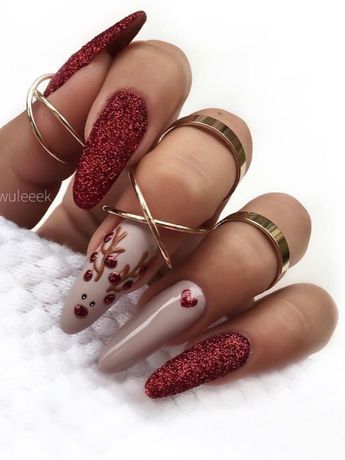 The best Christmas nails, Christmas nail designs, and Christmas nail ideas to try this year