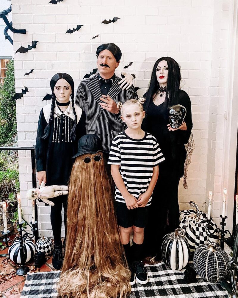 The best easy and scary family Halloween costumes | Original family costumes to try