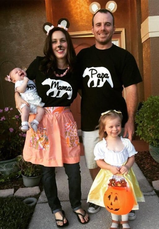 Family halloween costumes with kids | family halloween costumes with toddler | family halloween costumes with baby 