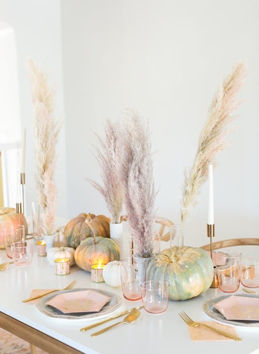 The best glam Thanksgiving decor ideas and glam Thanksgiving decorations to copy