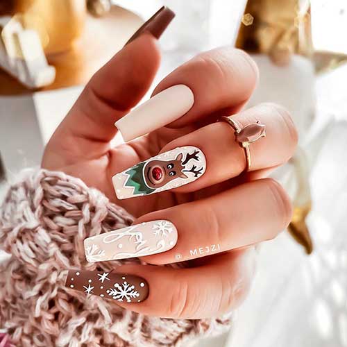 40 Beautiful Christmas Nail Designs on Short Nails