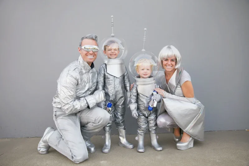 The best easy and scary family Halloween costumes | Original family costumes to try