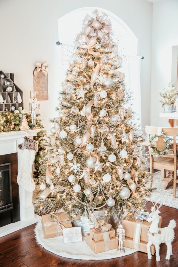 100+ Gorgeous Christmas Tree Ideas Trending In 2022