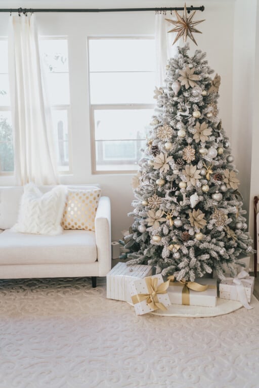 The best Christmas tree ideas and Christmas tree decorations to copy