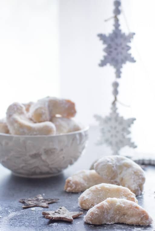 The best Italian Christmas cookies to make this year