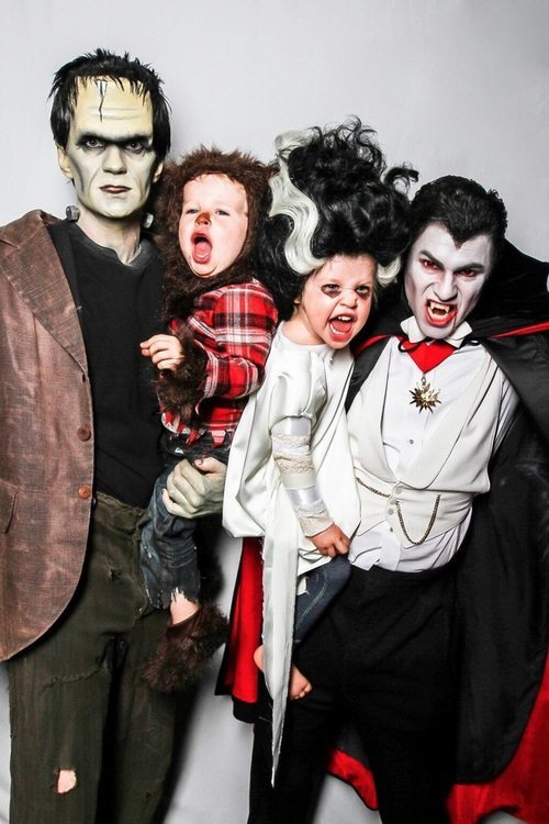 The best easy and scary family Halloween costumes | Original family costumes to try