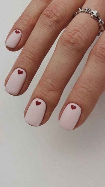 Trending February nails, February nail ideas, and February nail designs to try