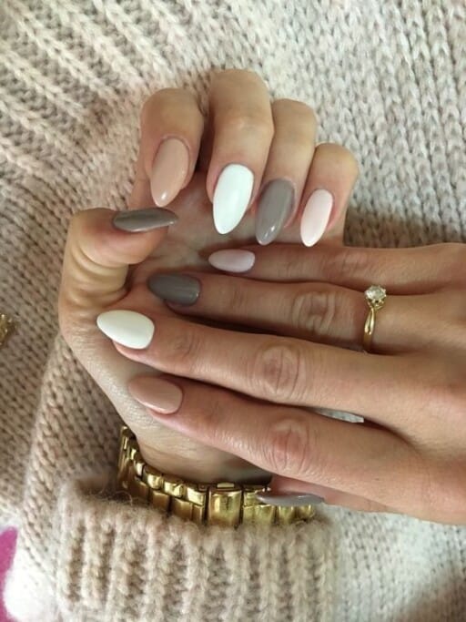 Browse these march nails and april nails to get the perfect spring nails this year!