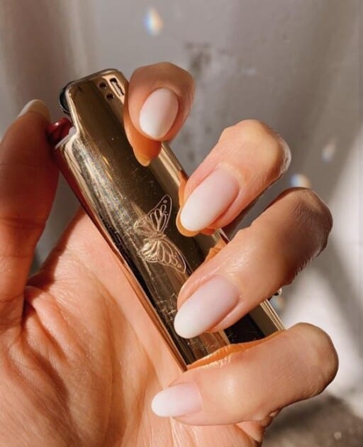 Browse these march nails and april nails to get the perfect spring nails this year!