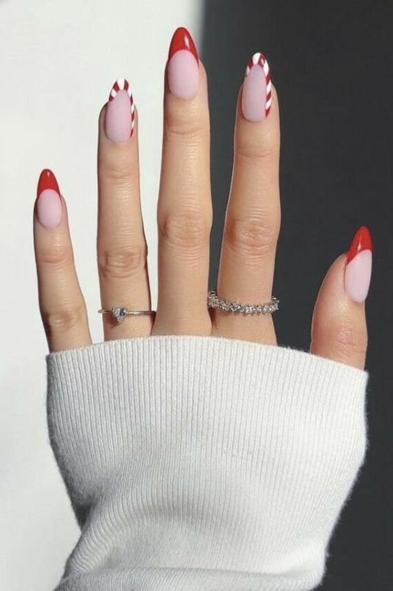 The prettiest winter nails, winter nail ideas, and winter nail designs