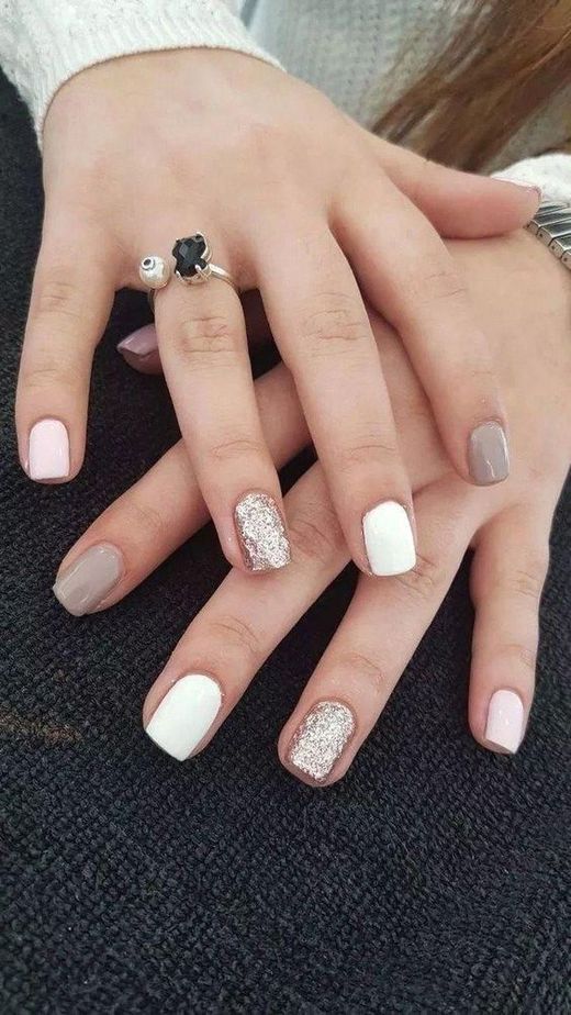 45+ Ultra Trendy January Nails For 2022