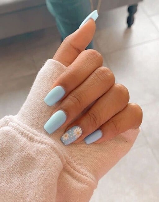 Browse these march nails and april nails to get the perfect spring nails this year!