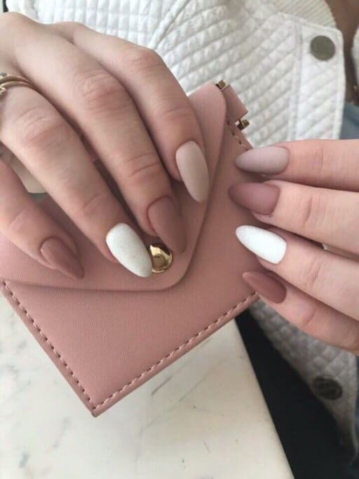 The best Valentine's Day nails designs to try this year