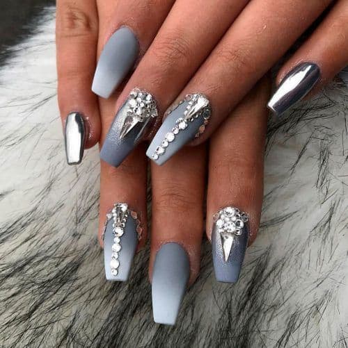 115+ Trendy Red and Gray Nail Designs to Try | Sarah Scoop