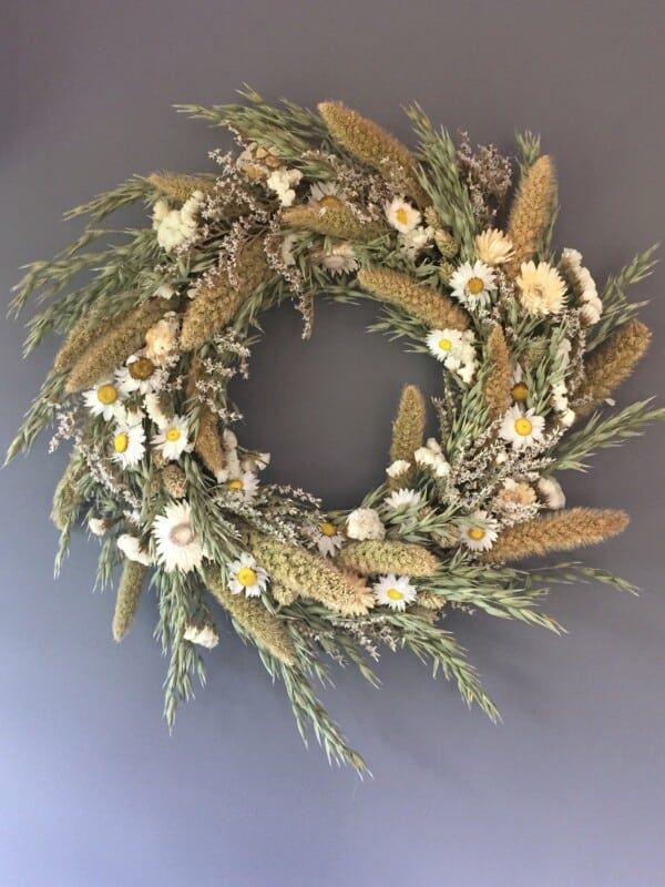 35+ Spring & Summer Wreaths For The Front Door