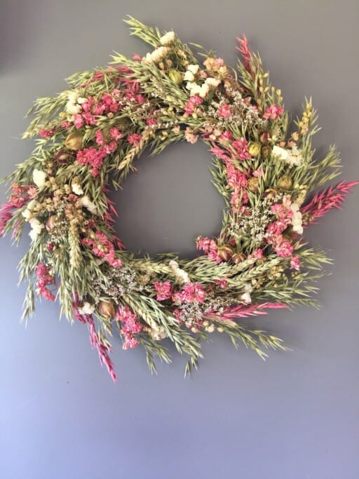 Stunning spring & summer wreaths to spruce up your door decor