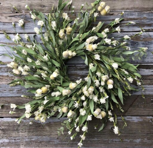 Stunning spring & summer wreaths to spruce up your door decor