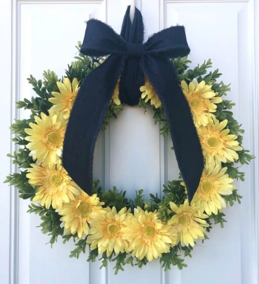 Stunning spring & summer wreaths to spruce up your door decor