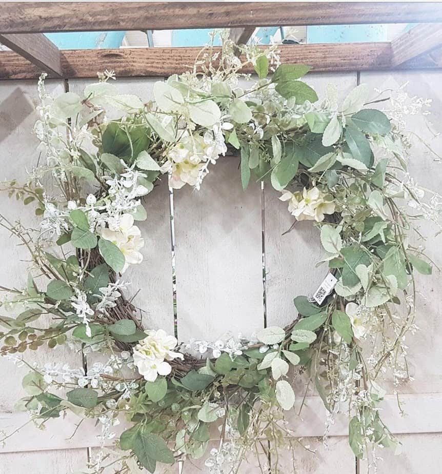 Stunning spring & summer wreaths to spruce up your door decor