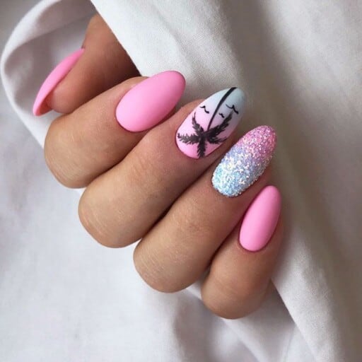 The best beach nails, tropical nails, mermaid nails, and ocean nails to copy