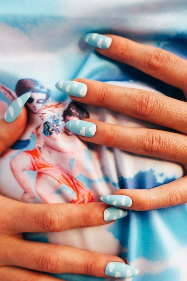 The best beach nails, tropical nails, mermaid nails, and ocean nails to copy