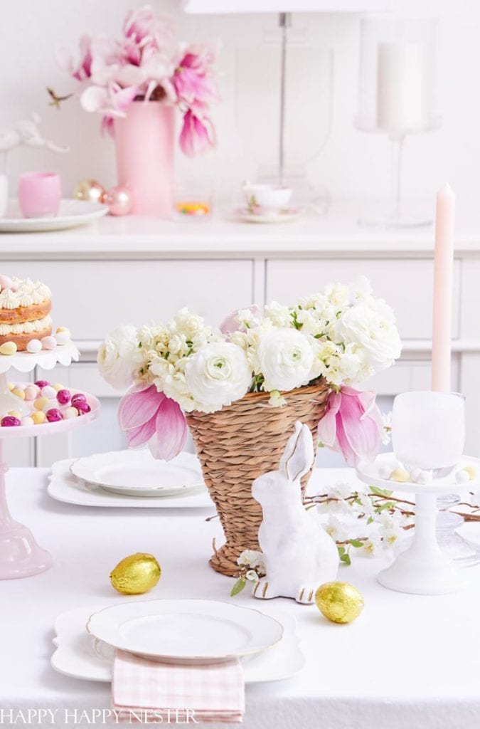 The prettiest spring tablescapes and spring table decor to try