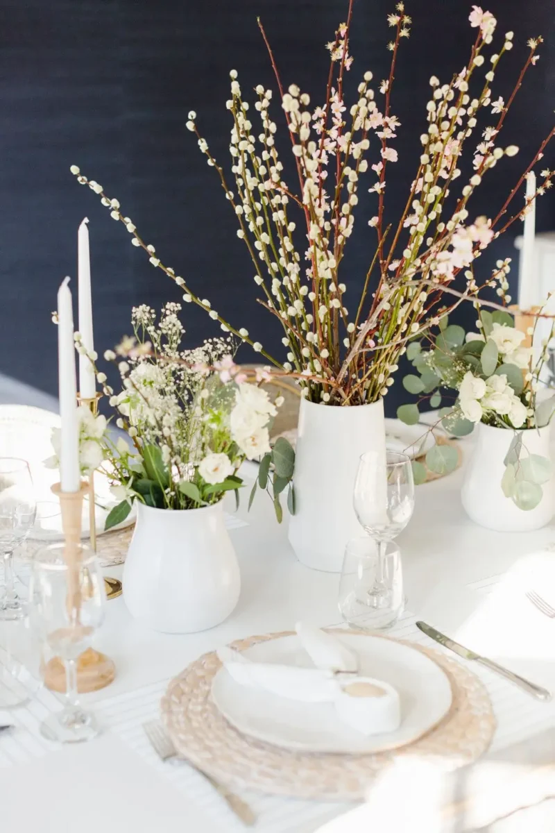 The prettiest spring tablescapes and spring table decor to try