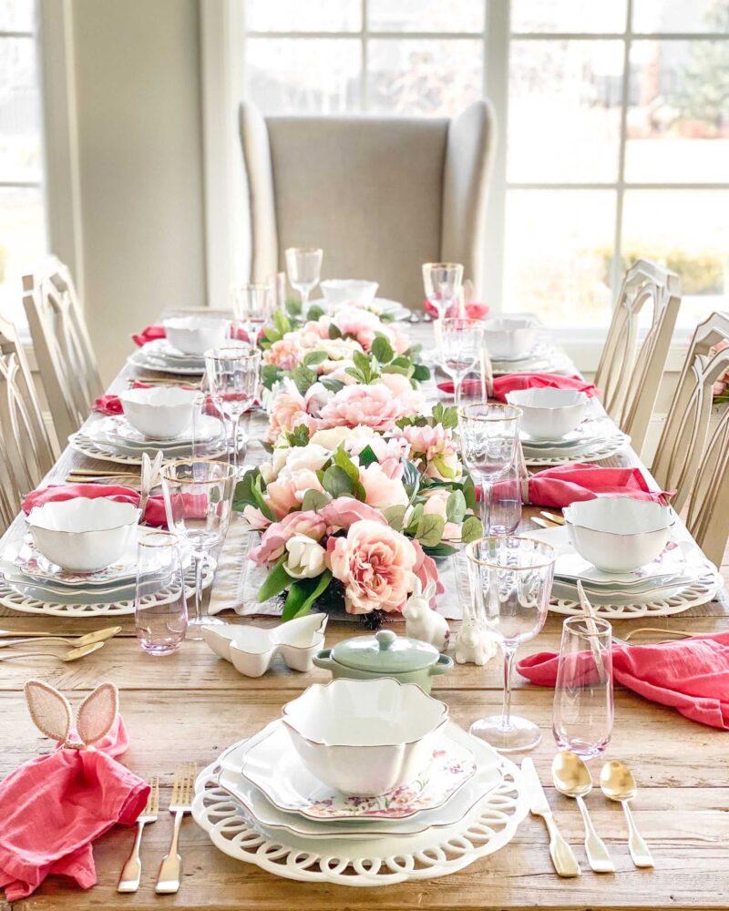 The prettiest spring tablescapes and spring table decor to try