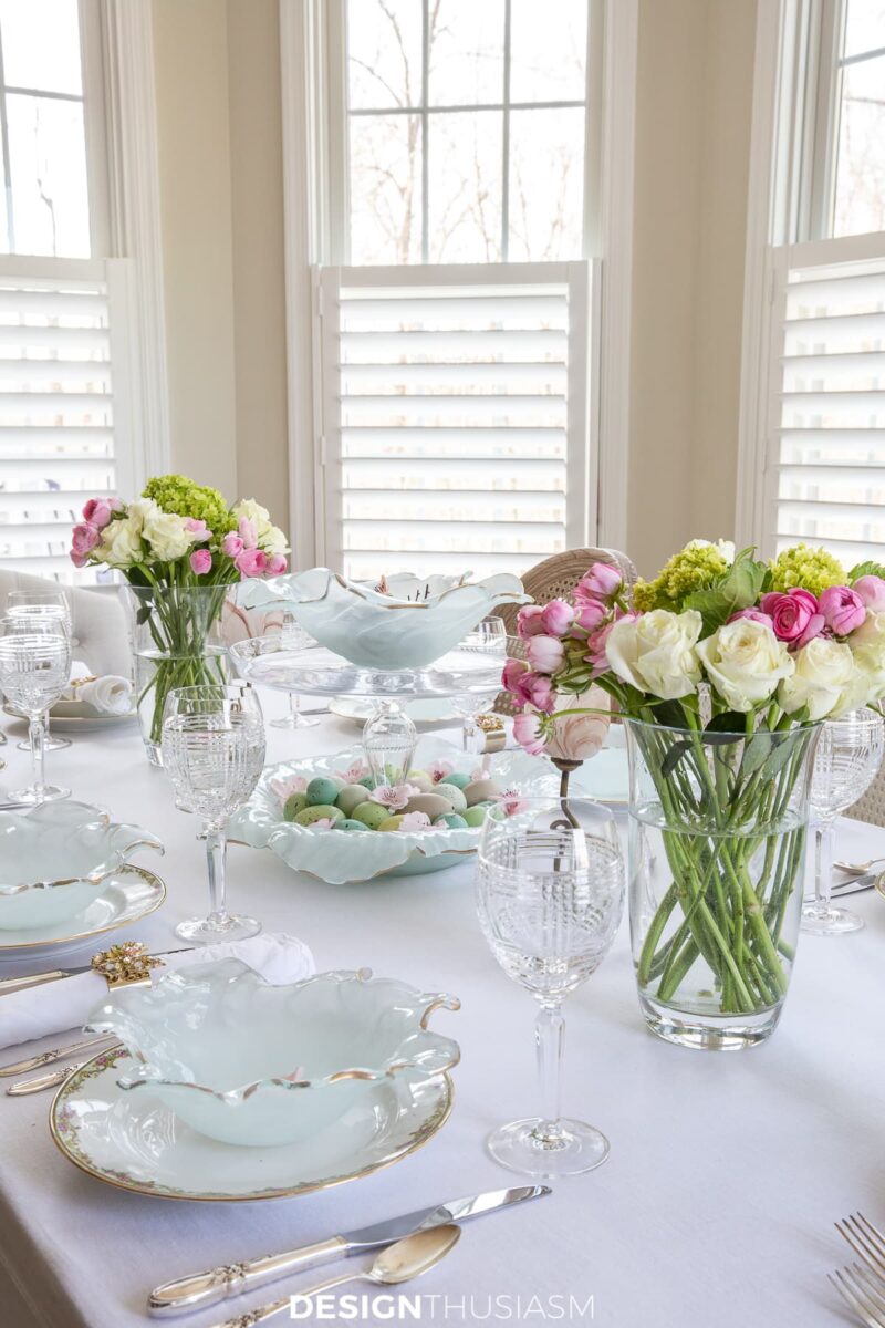 The prettiest spring tablescapes and spring table decor to try