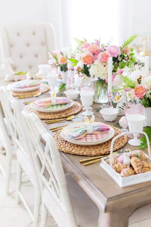 The prettiest spring tablescapes and spring table decor to try