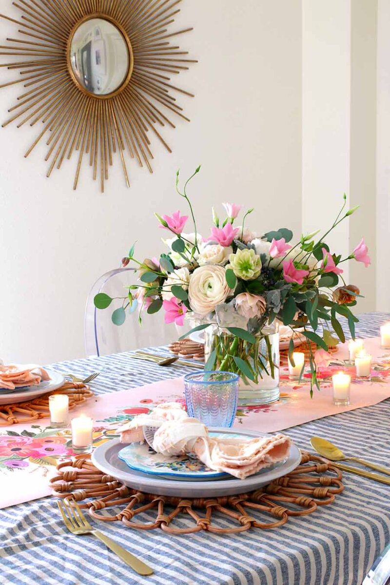 The prettiest spring tablescapes and spring table decor to try