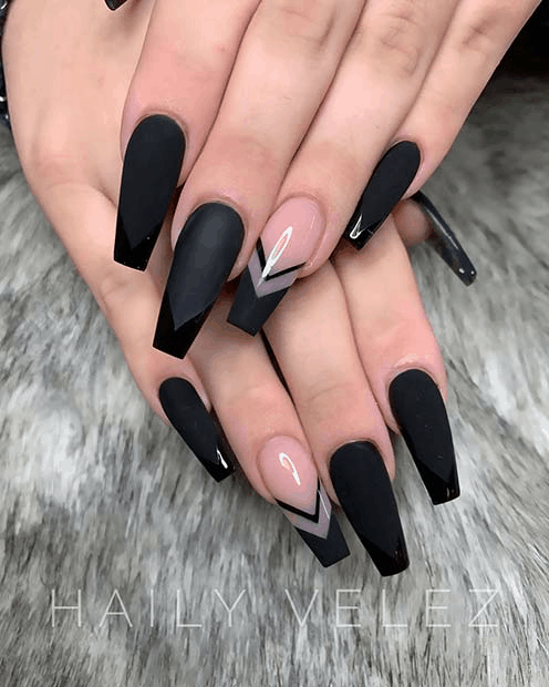 Nail design ideas | Acrylic nails stiletto, Goth nails, Punk nails