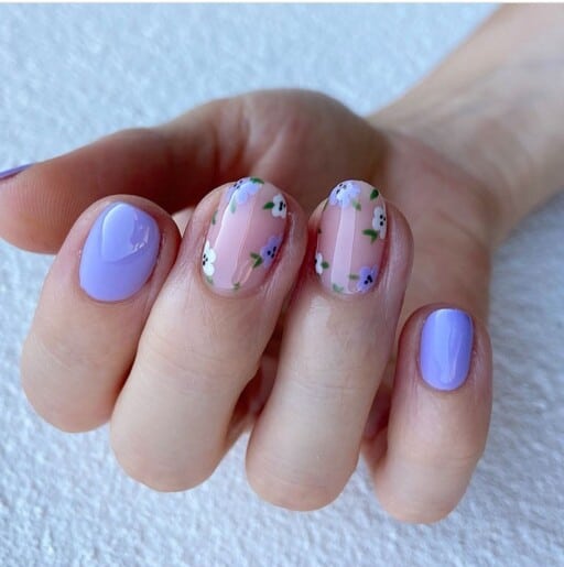 delicate and abstract flower nail art designs: Pale Purple Floral Design